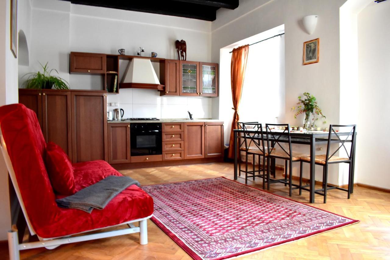 Apartment Lesser Town! Prag Exteriör bild